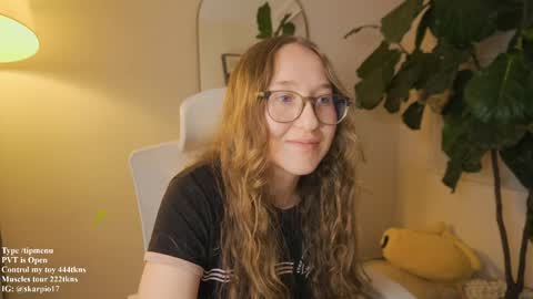 Im Scarlett  ONLINE  5pm-10pm NYC time  online show from May 16, 12:07 am