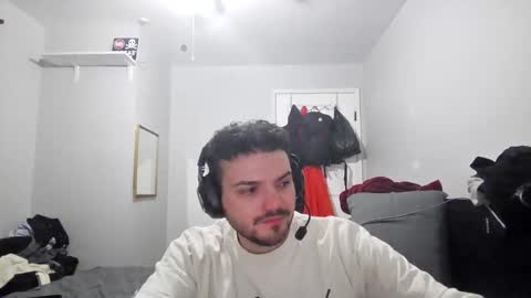 Snapshot of skettykitty chatting on March 26, 8:42 am skettykitty online show from March 26, 8:42 am