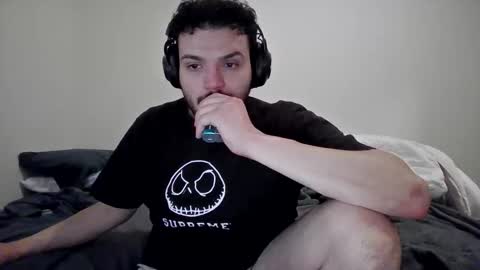 Snapshot of skettykitty chatting on April 2, 7:17 am skettykitty online show from April 2, 7:17 am