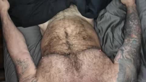 Snapshot of skimaskedbeef chatting on September 23, 10:18 am BEEF online show from September 23, 10:18 am