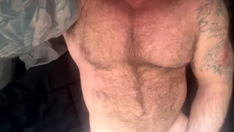 Snapshot of skimaskedbeef chatting on March 22, 6:55 pm BEEF online show from March 22, 6:55 pm