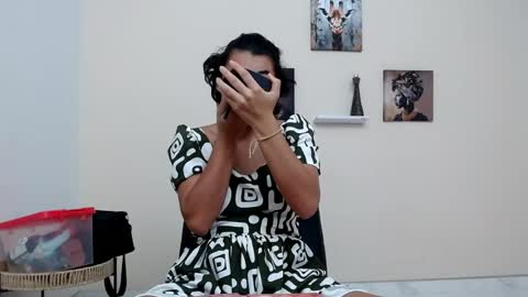 Snapshot of skinny18sexy chatting on April 26, 2:09 am skinny online show from April 26, 2:09 am