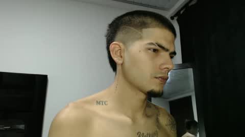 E R O S online show from December 28, 3:04 am