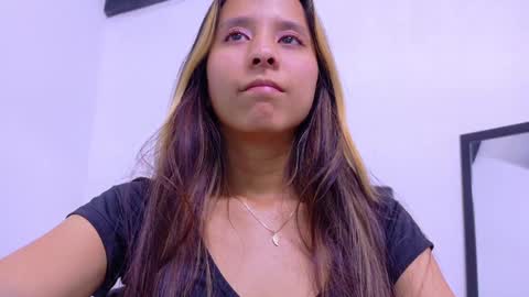 skinny_hottie18 online show from January 10, 1:41 pm