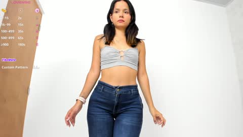 Isabela online show from February 4, 11:27 am