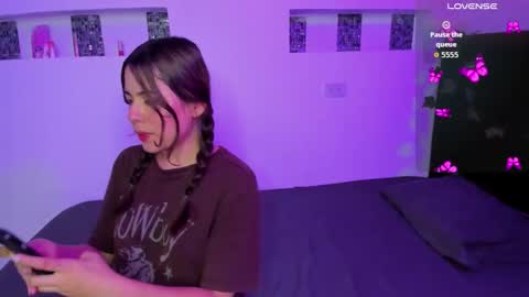 laura online show from January 6, 9:50 pm