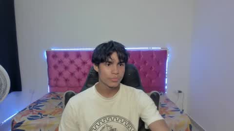 sam online show from May 25, 5:24 am