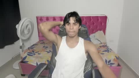 sam online show from June 19, 4:28 am