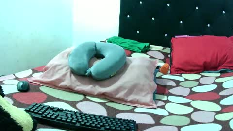 Snapshot of skinny_sexy666 chatting on February 3, 4:20 pm skinny_sexy666 online show from February 3, 4:20 pm