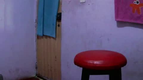 Snapshot of skinny_sexy666 chatting on March 10, 4:57 pm skinny_sexy666 online show from March 10, 4:57 pm