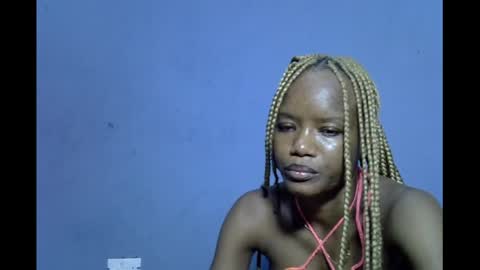 Linda independent model online show from March 28, 6:29 pm