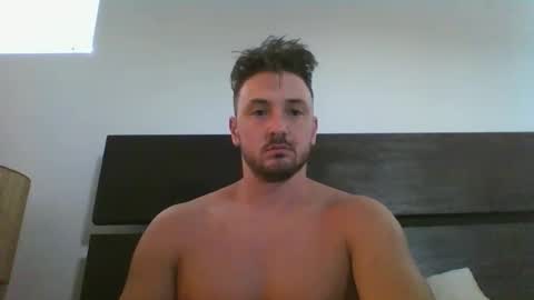 Snapshot of skinnyguylongdick1 chatting on January 4, 10:24 pm skinnyguylongdick1 online show from January 4, 10:24 pm