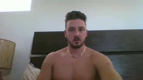 Snapshot of skinnyguylongdick1 chatting on February 22, 7:58 pm skinnyguylongdick1 online show from February 22, 7:58 pm