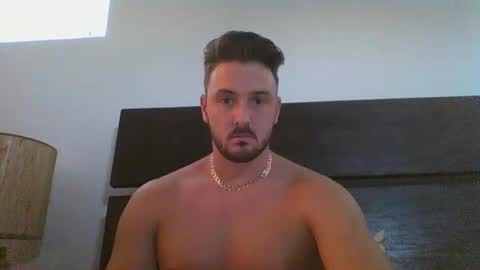 Snapshot of skinnyguylongdick1 chatting on February 25, 12:03 am skinnyguylongdick1 online show from February 25, 12:03 am