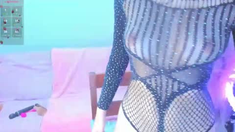 Snapshot of skinnyhorny_ chatting on September 21, 2:35 am SKINNYHORNY online show from September 21, 2:35 am