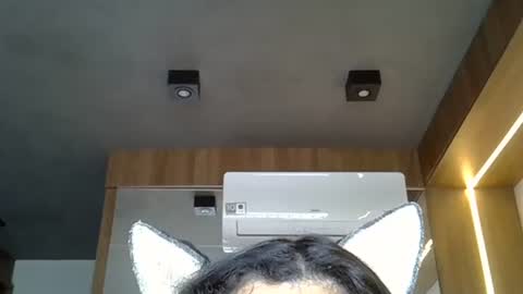 skinnykittencam online show from October 21, 3:24 pm