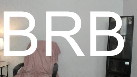 Snapshot of skinnyladyy chatting on March 10, 5:22 am Skinnyladyy online show from March 10, 5:22 am