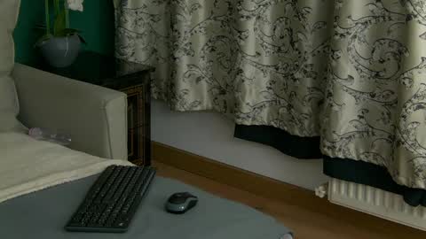 Natty online show from May 7, 3:56 am