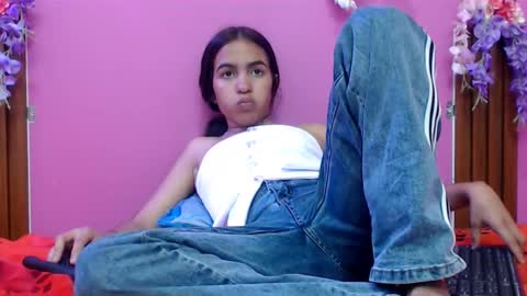 sofia online show from November 3, 1:01 pm