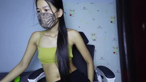 Snapshot of skinnythai4u chatting on May 23, 1:48 pm skinnythai4u online show from May 23, 1:48 pm