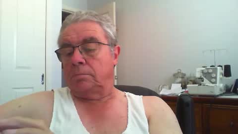 Snapshot of skipper1970 chatting on January 9, 3:31 am Skipper1970 online show from January 9, 3:31 am