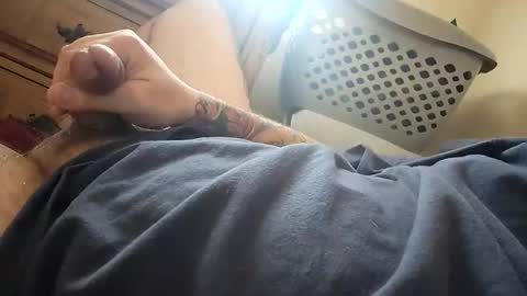 Snapshot of skott4541 chatting on November 4, 6:29 pm skott4541 online show from November 4, 6:29 pm