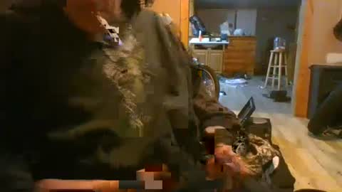 skunk8p online show from March 2, 5:54 am