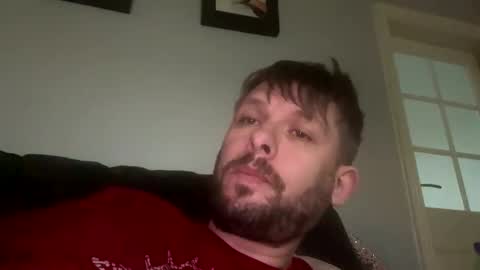 skuzzy25 online show from November 20, 8:14 am