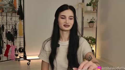 Eliza online show from March 20, 10:58 pm