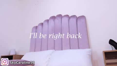 Sky Caroline online show from January 3, 2:30 pm