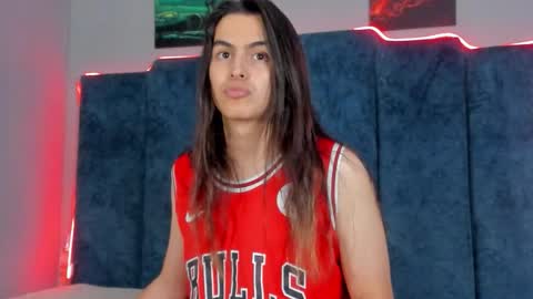 Santiago online show from October 31, 11:17 pm