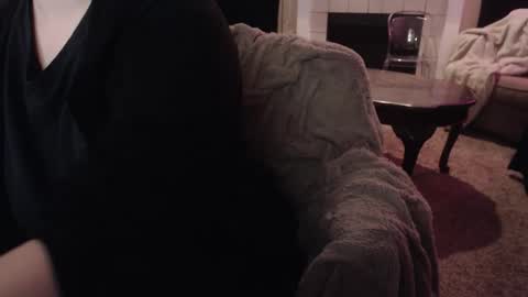 Snapshot of skyblu1 chatting on October 8, 7:50 am SKYLE online show from October 8, 7:50 am