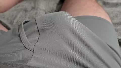 Snapshot of skyblu2031 chatting on February 19, 9:14 pm skyblu2031 online show from February 19, 9:14 pm