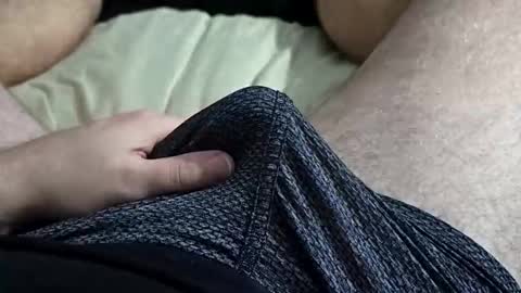 Snapshot of skyblu2031 chatting on October 27, 8:35 pm skyblu2031 online show from October 27, 8:35 pm