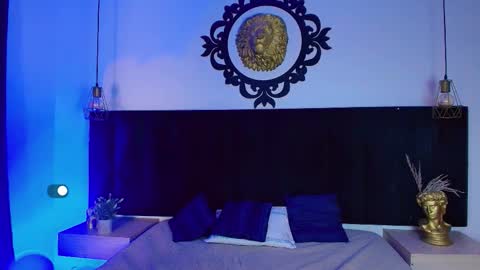Snapshot of skyee_angel chatting on March 8, 1:59 pm Angel online show from March 8, 1:59 pm