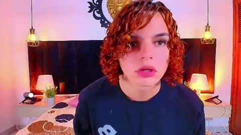 Snapshot of skyee_angel chatting on June 29, 7:36 pm Angel online show from June 29, 7:36 pm