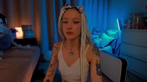    online show from December 17, 2:12 am