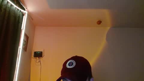 Snapshot of skykar chatting on March 29, 4:23 am reep online show from March 29, 4:23 am