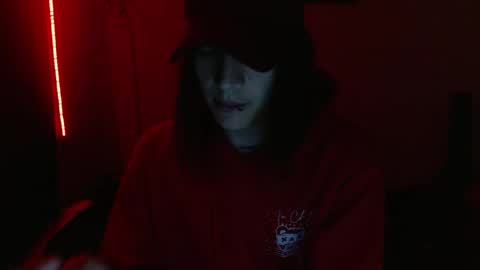 Snapshot of skykar chatting on May 9, 1:00 am reep online show from May 9, 1:00 am