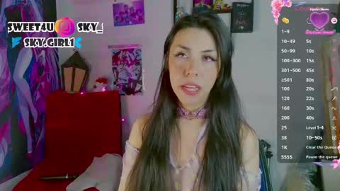 Snapshot of skylady05 chatting on April 22, 2:03 am millie online show from April 22, 2:03 am