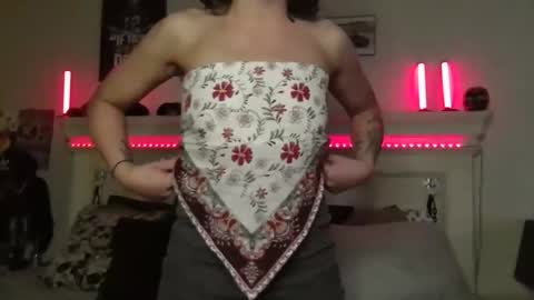 Skylar Angel online show from May 18, 3:46 am