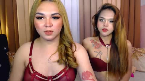 Snapshot of skylarvox_ chatting on March 7, 12:26 am skylarvox_ online show from March 7, 12:26 am