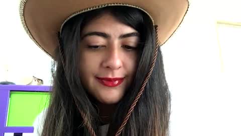 Skyler online show from December 22, 4:48 pm