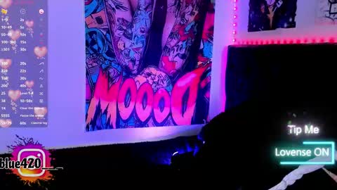 blue online show from December 14, 8:57 pm