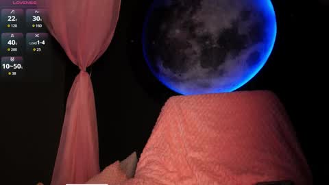 Snapshot of skyler_ferrer chatting on October 21, 11:11 am online show from October 21, 11:11 am