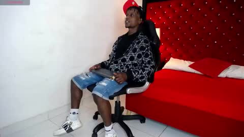 SKYLERBIGXXX online show from September 22, 3:19 am