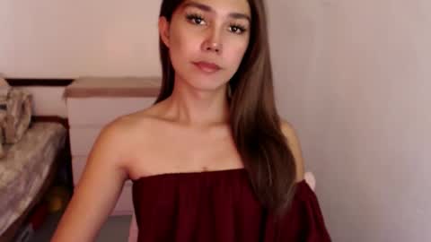 Snapshot of skyllerkent chatting on February 19, 4:08 am Sky online show from February 19, 4:08 am