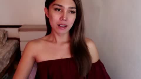 Snapshot of skyllerkent chatting on February 20, 3:14 am Sky online show from February 20, 3:14 am