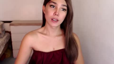 Snapshot of skyllerkent chatting on March 4, 3:45 am Sky online show from March 4, 3:45 am