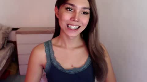 Snapshot of skyllerkent chatting on March 8, 4:16 am Sky online show from March 8, 4:16 am